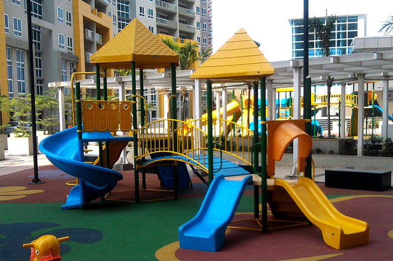 elegant hermitage play area